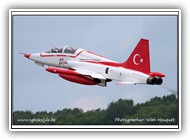 NF-5B Turkish Stars 69-4009